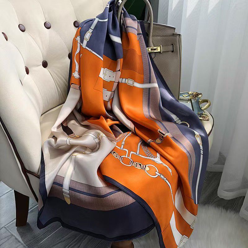 China Print Silk Blend Hijab 4